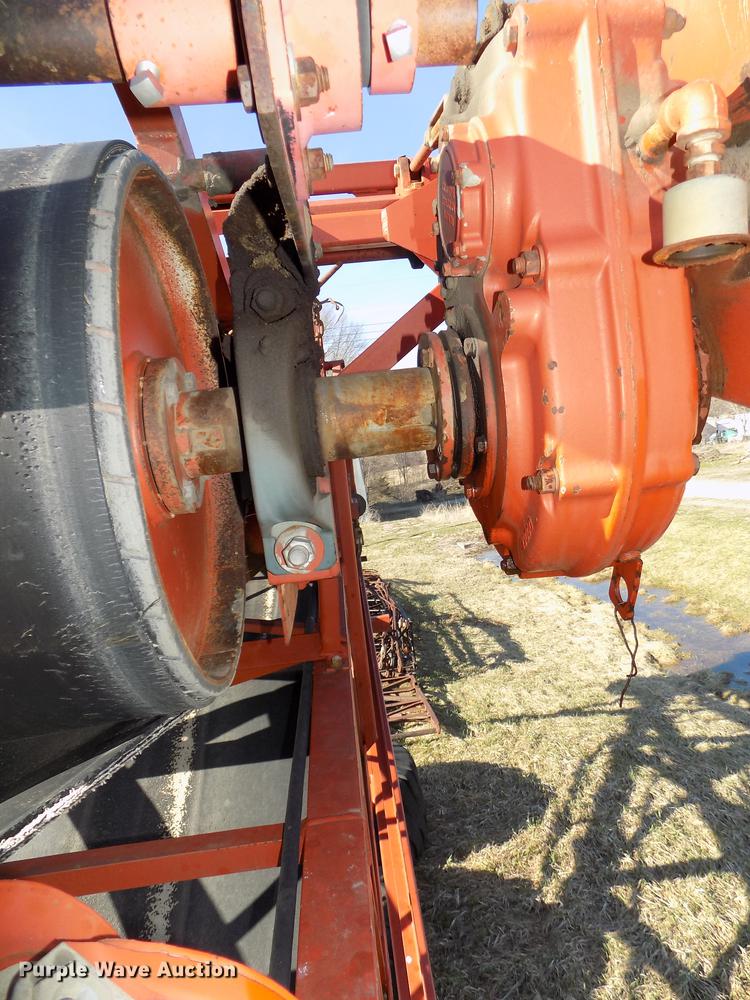 image for item DE7646 1998 Superior 36X95 PS95 power stacker conveyor