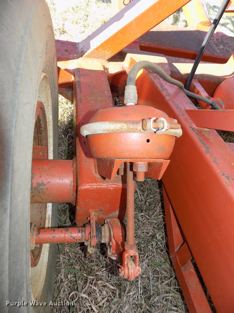 image for item DE7646 1998 Superior 36X95 PS95 power stacker conveyor