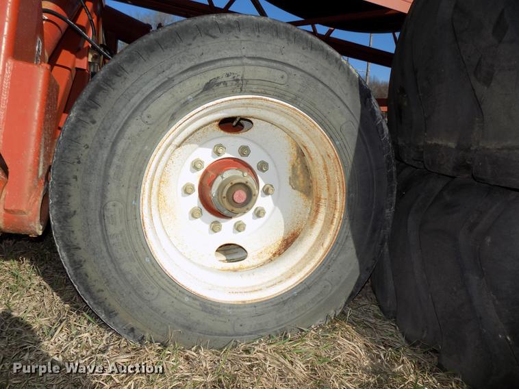 image for item DE7646 1998 Superior 36X95 PS95 power stacker conveyor