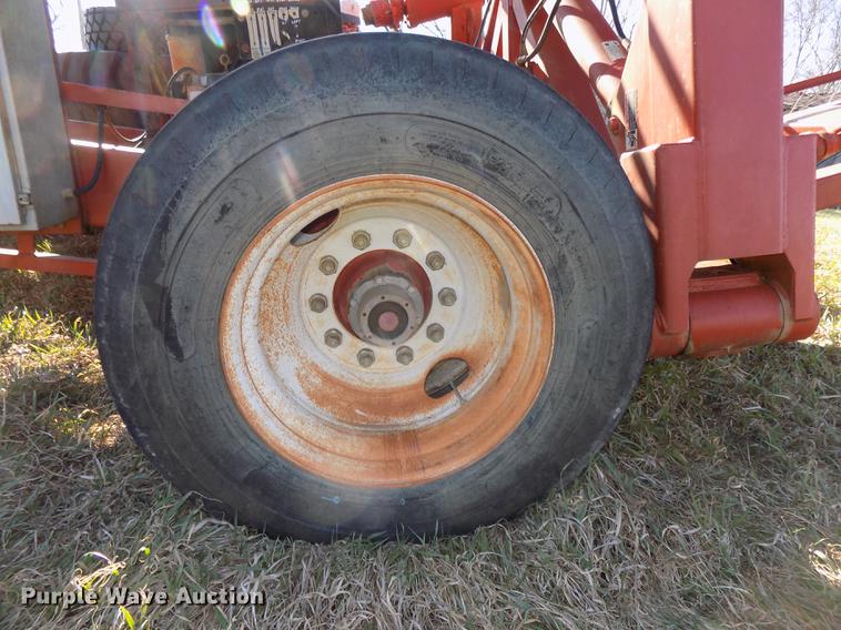 image for item DE7646 1998 Superior 36X95 PS95 power stacker conveyor