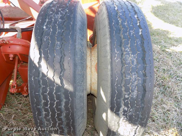 image for item DE7646 1998 Superior 36X95 PS95 power stacker conveyor