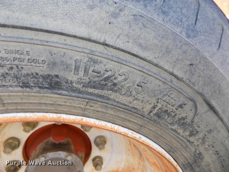 image for item DE7646 1998 Superior 36X95 PS95 power stacker conveyor