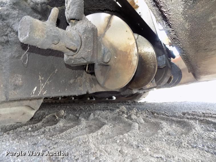 image for item DE7655 2000 Cedarapids CR361R paver