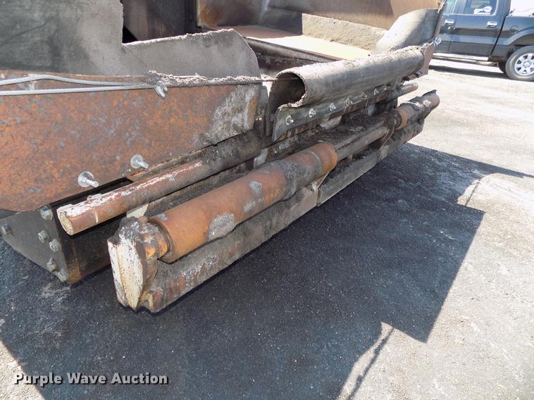 image for item DE7655 2000 Cedarapids CR361R paver