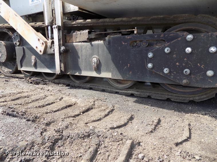 image for item DE7655 2000 Cedarapids CR361R paver