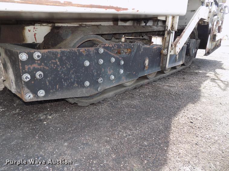 image for item DE7655 2000 Cedarapids CR361R paver