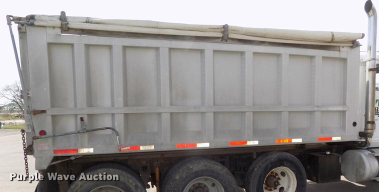 image for item DE7656 1999 Raven 116A5460 aluminum dump bed