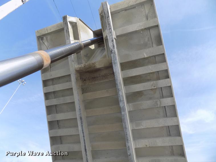 image for item DE7656 1999 Raven 116A5460 aluminum dump bed