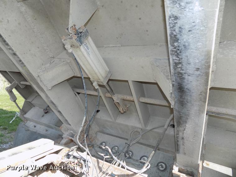 image for item DE7656 1999 Raven 116A5460 aluminum dump bed