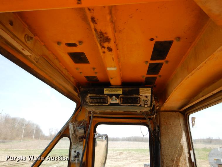 image for item DE8304 1978 Caterpillar 980B wheel loader