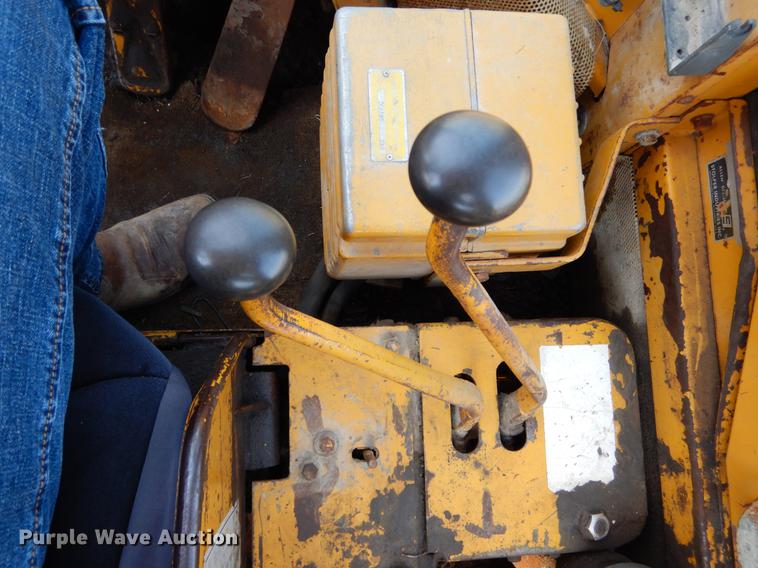 image for item DE8304 1978 Caterpillar 980B wheel loader