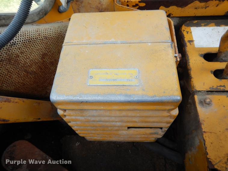 image for item DE8304 1978 Caterpillar 980B wheel loader