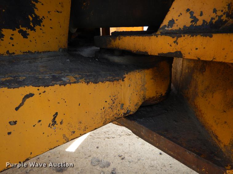 image for item DE8304 1978 Caterpillar 980B wheel loader