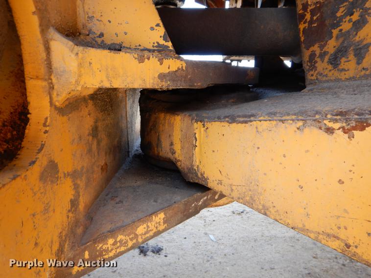 image for item DE8304 1978 Caterpillar 980B wheel loader
