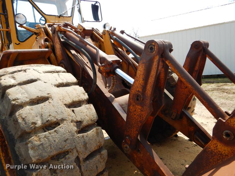 image for item DE8304 1978 Caterpillar 980B wheel loader