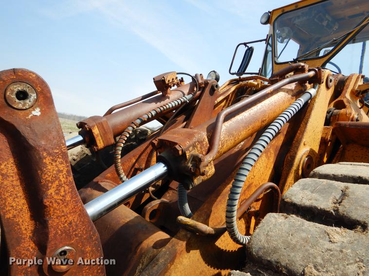 image for item DE8304 1978 Caterpillar 980B wheel loader