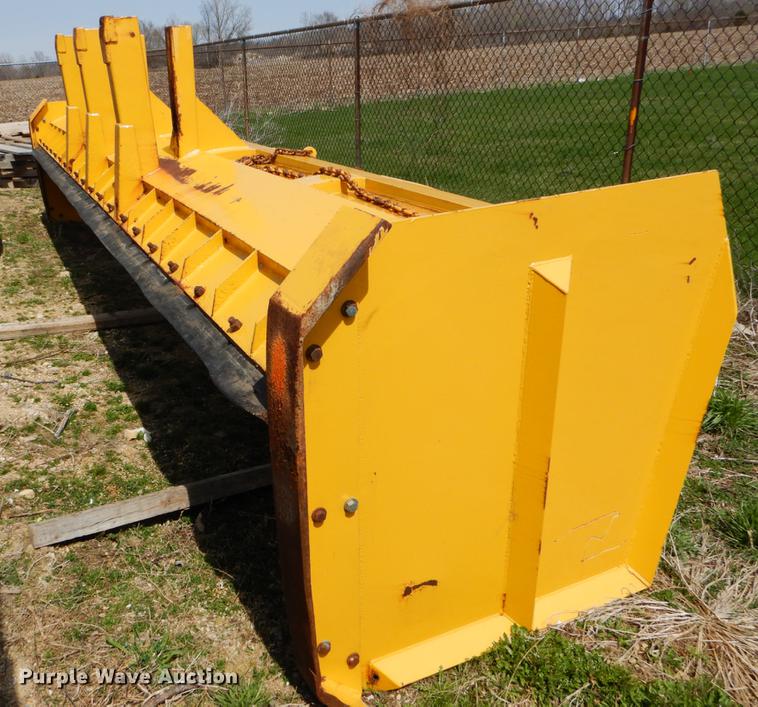 image for item DE8304 1978 Caterpillar 980B wheel loader