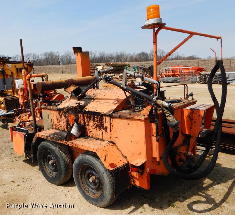 image for item DE8305 Stepp crack sealer