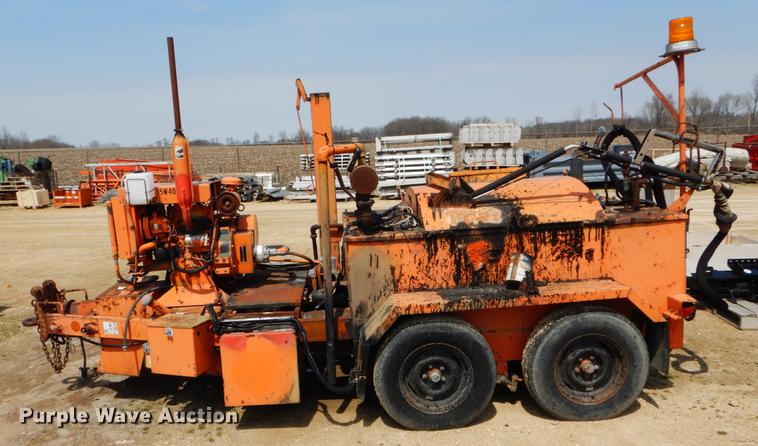 image for item DE8305 Stepp crack sealer