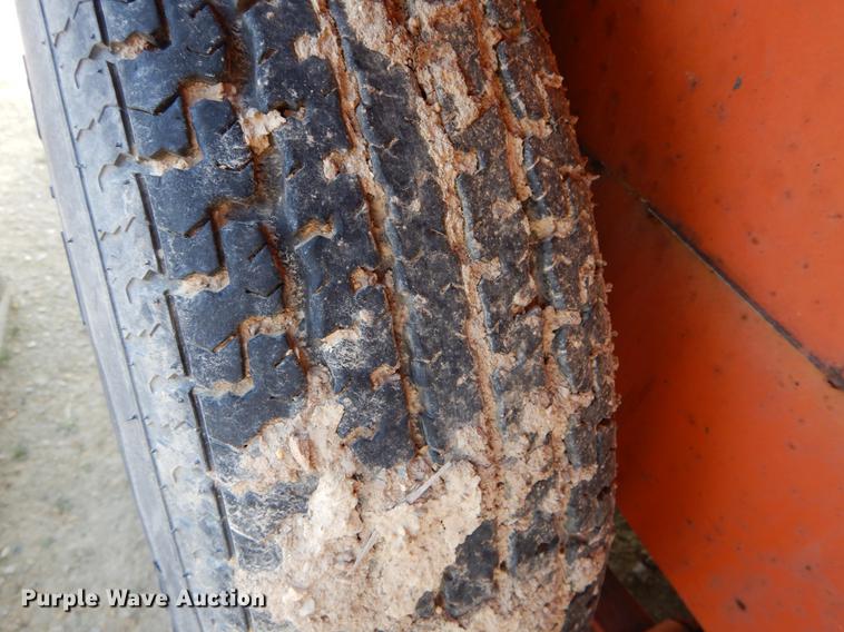 image for item DE8305 Stepp crack sealer