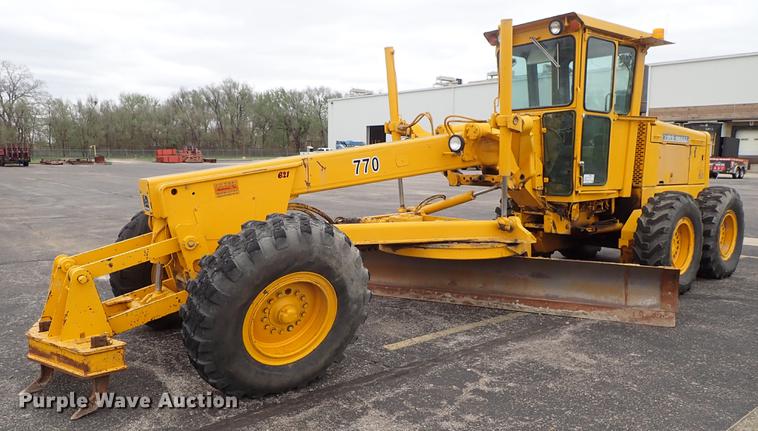 image for item DF1084 John Deere 770A motor grader