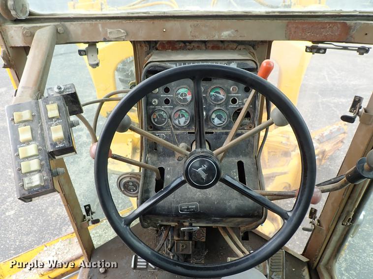 image for item DF1084 John Deere 770A motor grader