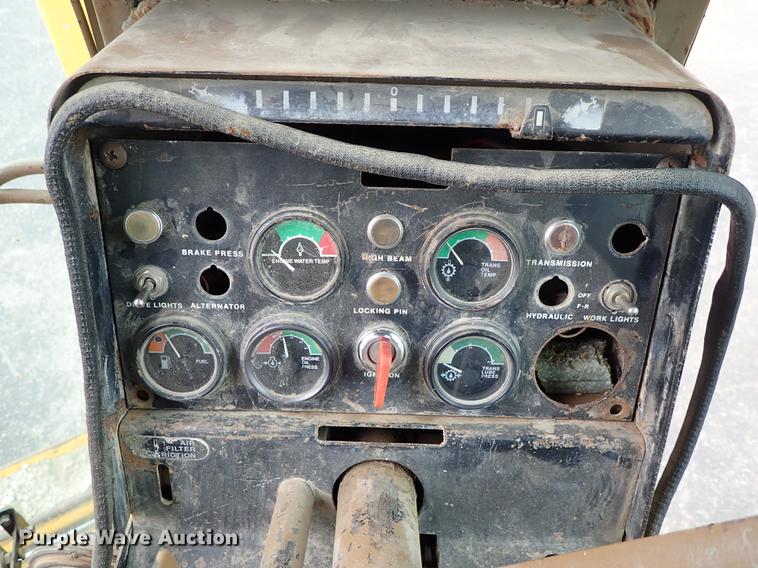 image for item DF1084 John Deere 770A motor grader