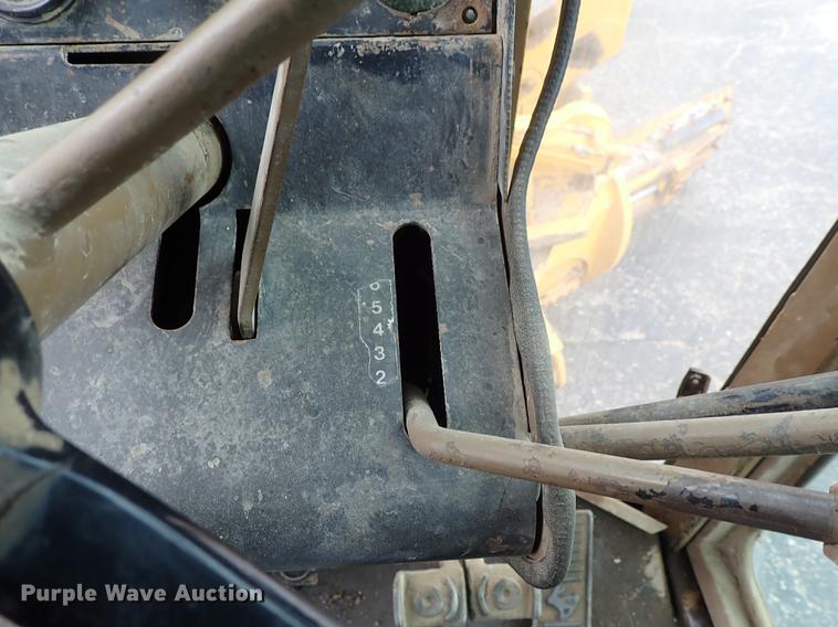 image for item DF1084 John Deere 770A motor grader