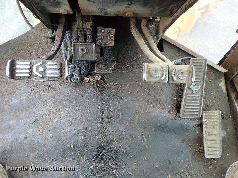 image for item DF1084 John Deere 770A motor grader