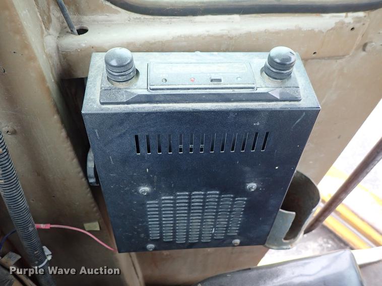 image for item DF1084 John Deere 770A motor grader