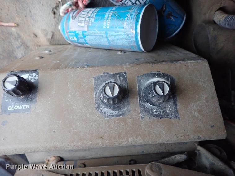 image for item DF1084 John Deere 770A motor grader