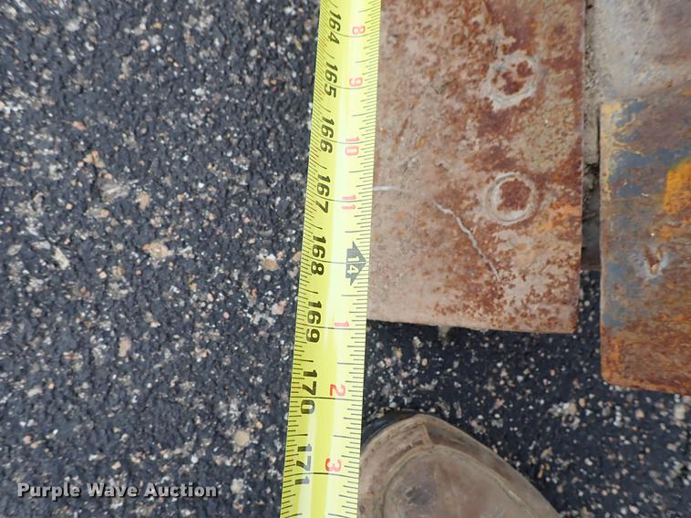 image for item DF1084 John Deere 770A motor grader