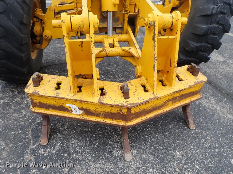 image for item DF1084 John Deere 770A motor grader