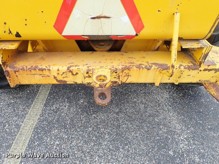 image for item DF1084 John Deere 770A motor grader