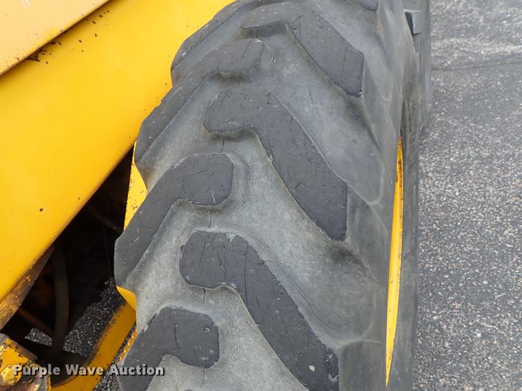 image for item DF1084 John Deere 770A motor grader