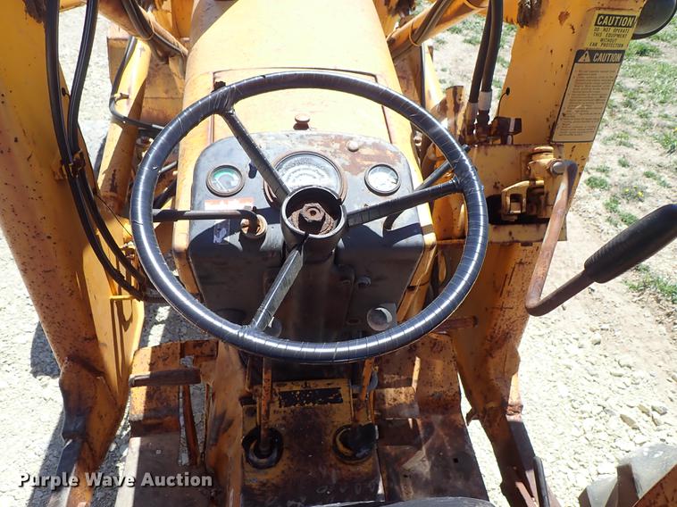 image for item DF1105 John Deere 401C industrial tractor