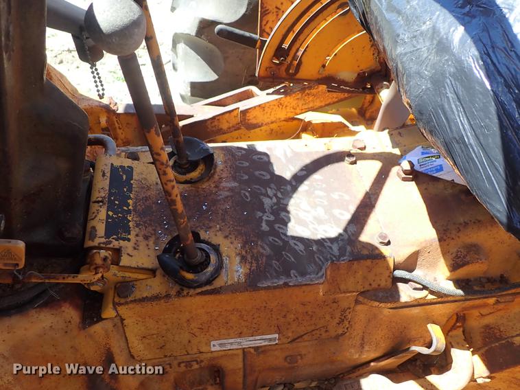 image for item DF1105 John Deere 401C industrial tractor