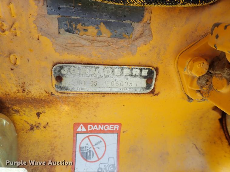 image for item DF1105 John Deere 401C industrial tractor