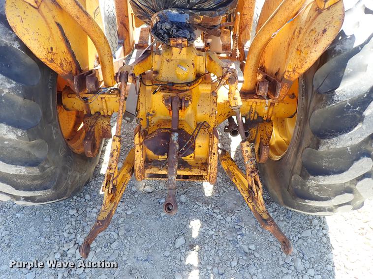 image for item DF1105 John Deere 401C industrial tractor