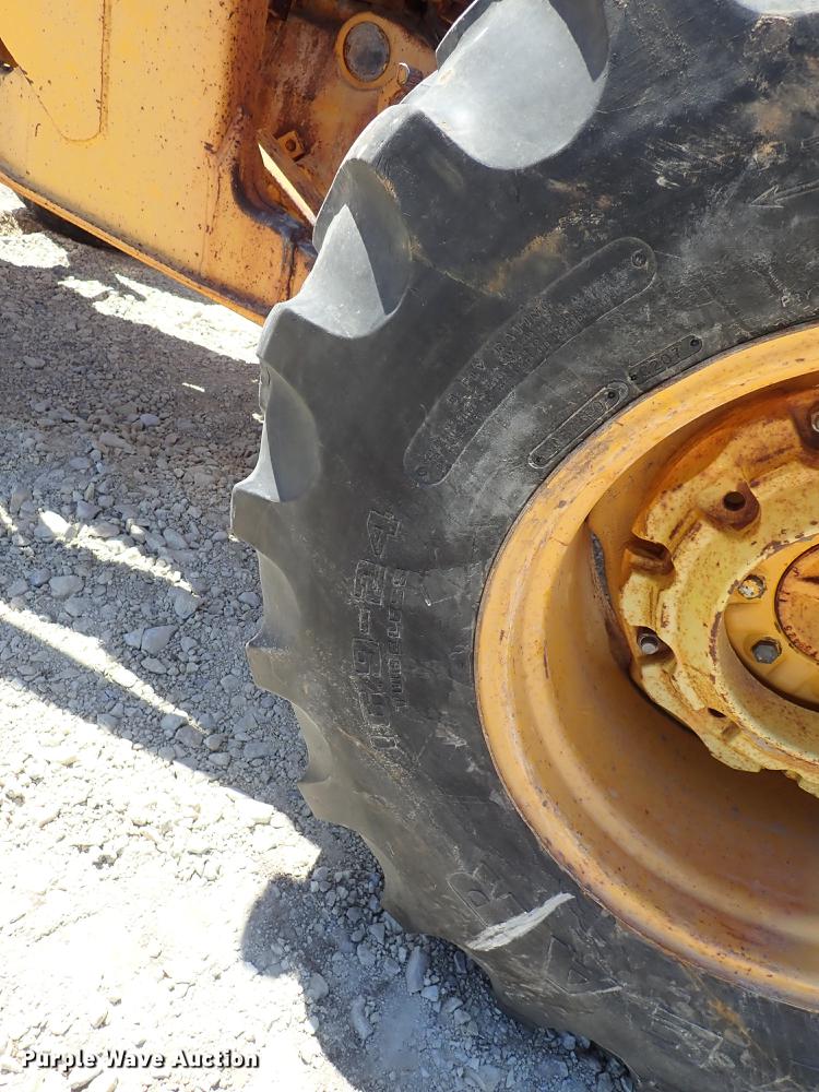 image for item DF1105 John Deere 401C industrial tractor