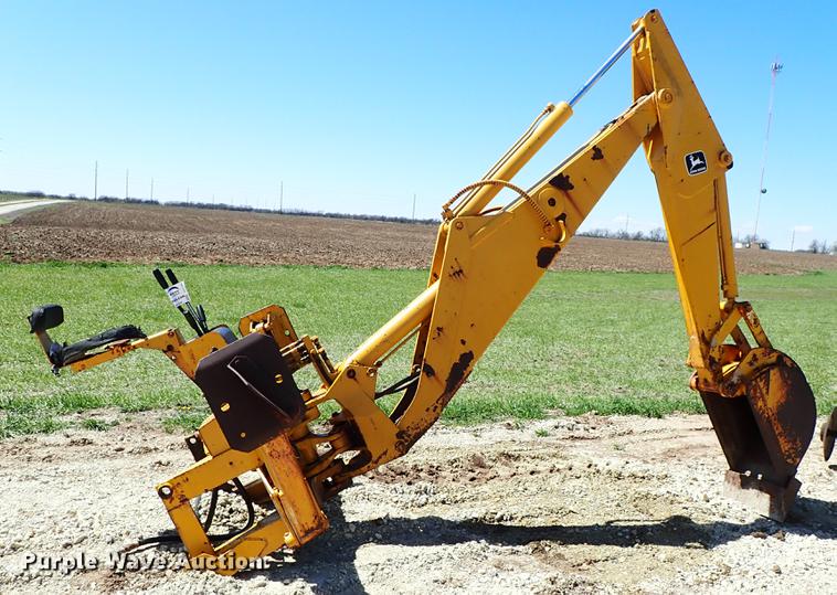 image for item DF1105 John Deere 401C industrial tractor