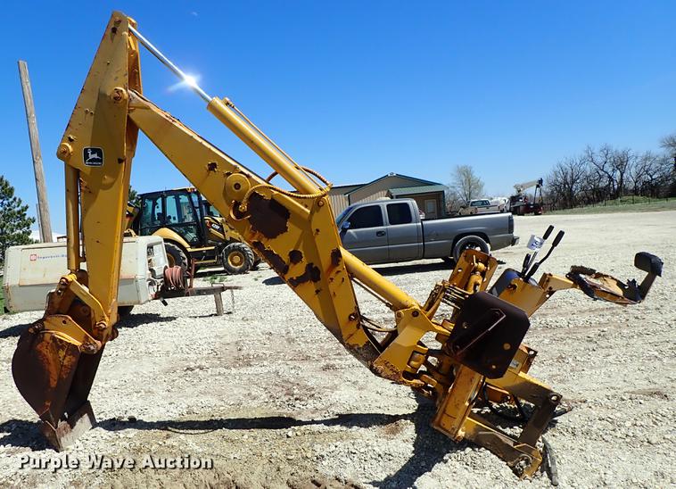 image for item DF1105 John Deere 401C industrial tractor
