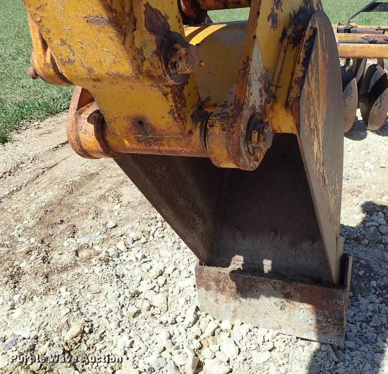 image for item DF1105 John Deere 401C industrial tractor