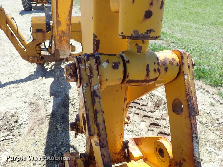 image for item DF1105 John Deere 401C industrial tractor