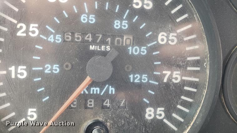 image for item DF3412 1996 Mack CH613 dump truck