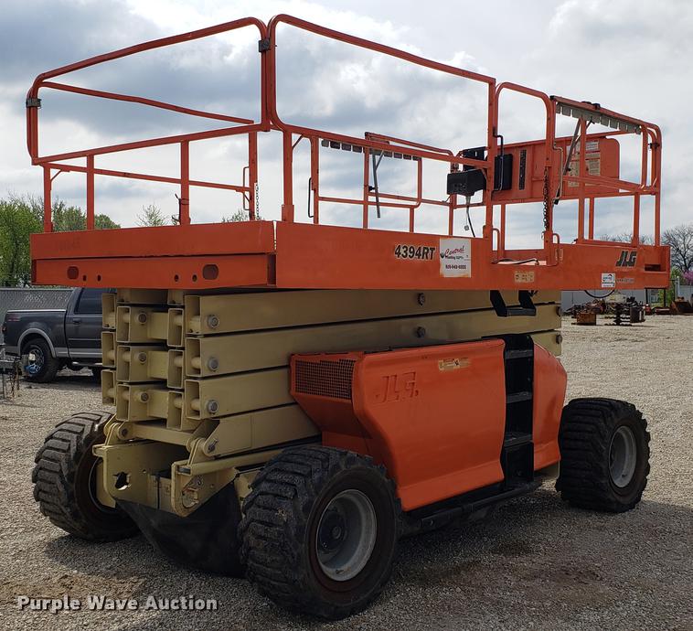 image for item DF3416 JLG 4394RT scissor lift