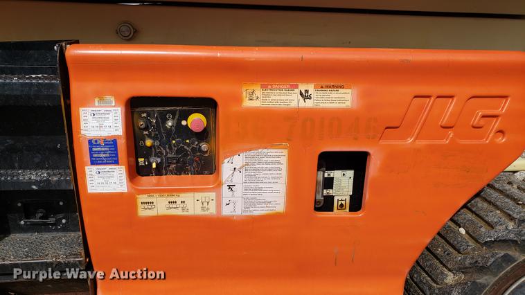 image for item DF3416 JLG 4394RT scissor lift