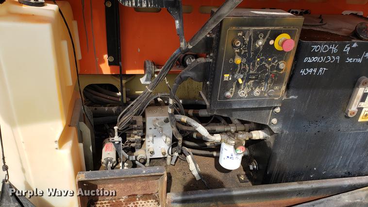 image for item DF3416 JLG 4394RT scissor lift