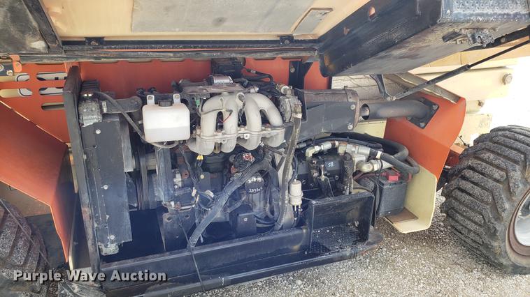 image for item DF3416 JLG 4394RT scissor lift