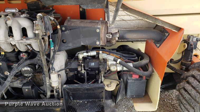 image for item DF3416 JLG 4394RT scissor lift